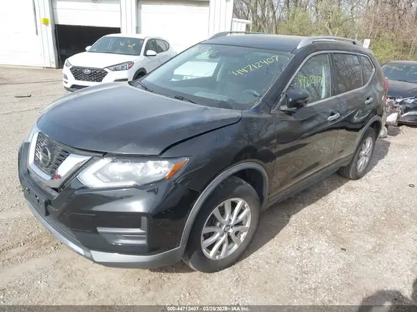 KNMAT2MV8KP525704 2019 NISSAN ROGUE - Image 2