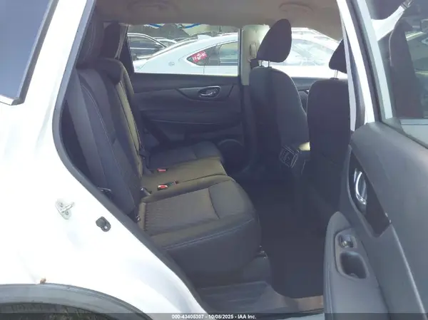 KNMAT2MV8KP537965 2019 NISSAN ROGUE - Image 8