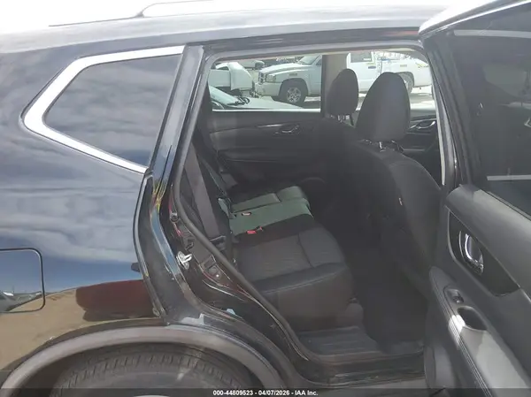 KNMAT2MV8KP555138 2019 NISSAN ROGUE - Image 8