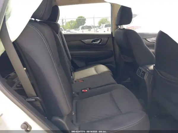 KNMAT2MV8LP523341 2020 NISSAN ROGUE - Image 8