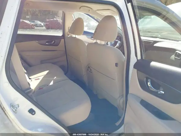 KNMAT2MV9GP603267 2016 NISSAN ROGUE - Image 8