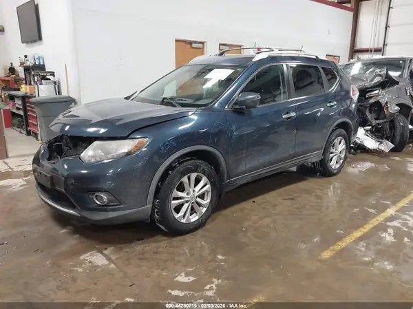 KNMAT2MV9GP628802 2016 NISSAN ROGUE - Image 2