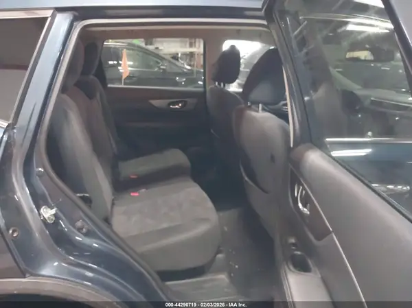 KNMAT2MV9GP628802 2016 NISSAN ROGUE - Image 8