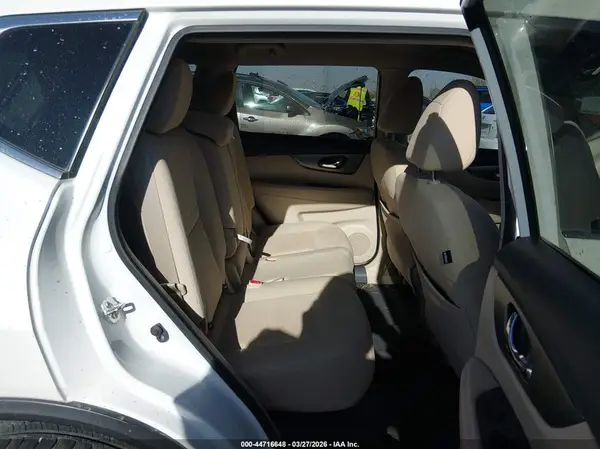 KNMAT2MV9GP654137 2016 NISSAN ROGUE - Image 8