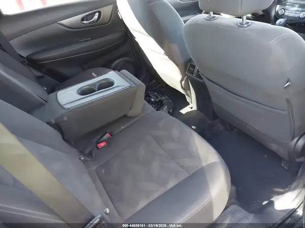 KNMAT2MV9GP686988 2016 NISSAN ROGUE - Image 8