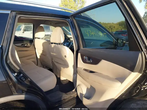 KNMAT2MV9GP693486 2016 NISSAN ROGUE - Image 8