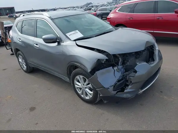 KNMAT2MV9GP706009 2016 NISSAN ROGUE - Image 1