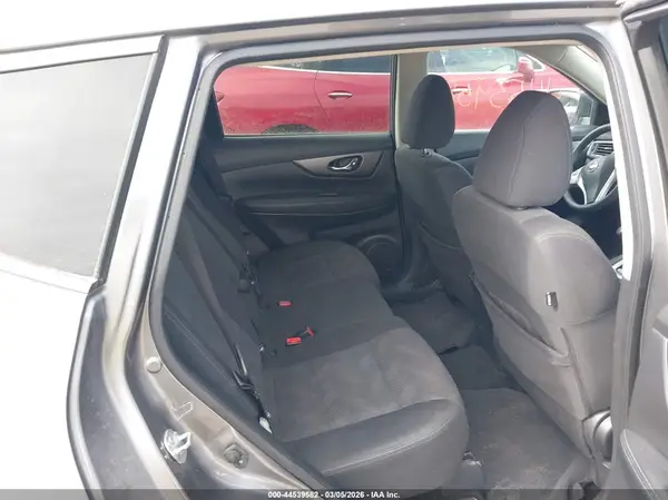 KNMAT2MV9GP706009 2016 NISSAN ROGUE - Image 8