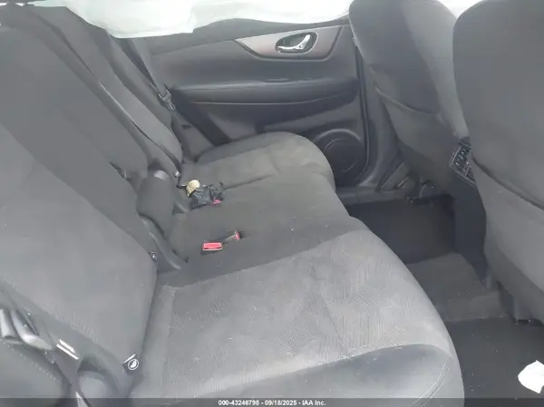 KNMAT2MV9GP716474 2016 NISSAN ROGUE - Image 8
