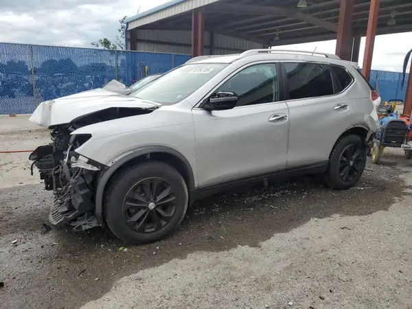 KNMAT2MV9GP718600 2016 NISSAN ROGUE - Image 1