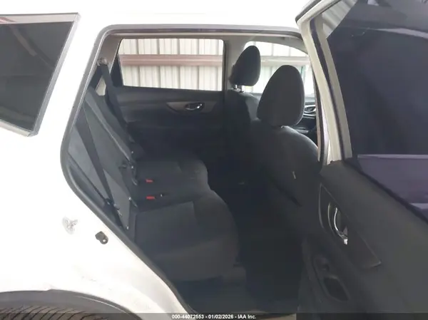 KNMAT2MV9GP720587 2016 NISSAN ROGUE - Image 8