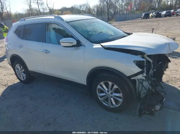 KNMAT2MV9GP726986 2016 NISSAN ROGUE - Image 1
