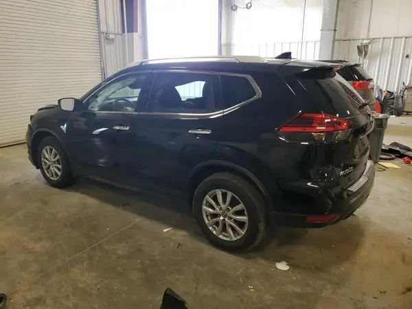 KNMAT2MV9HP504501 2017 NISSAN ROGUE - Image 2