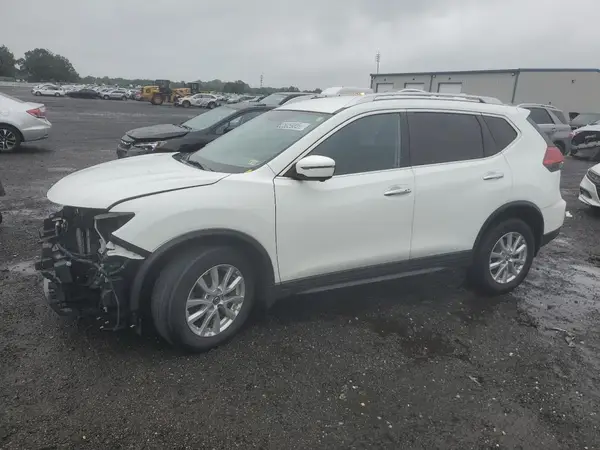 KNMAT2MV9HP504563 2017 NISSAN ROGUE - Image 1
