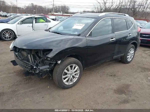KNMAT2MV9HP527518 2017 NISSAN ROGUE - Image 2