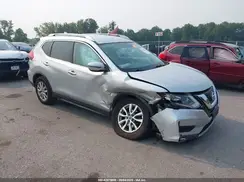 KNMAT2MV9HP528457 2017 NISSAN ROGUE