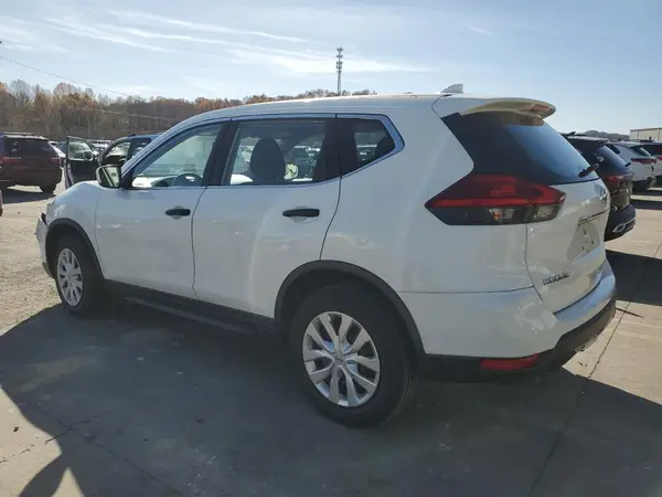 KNMAT2MV9HP531147 2017 NISSAN ROGUE - Image 2