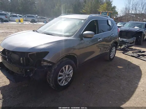 KNMAT2MV9HP534078 2017 NISSAN ROGUE - Image 2