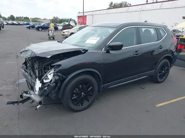 KNMAT2MV9HP541631 2017 NISSAN ROGUE - Image 2