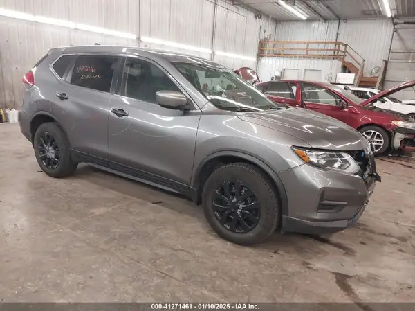 KNMAT2MV9HP542018 2017 NISSAN ROGUE - Image 1