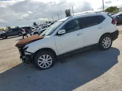 KNMAT2MV9HP542584 2017 NISSAN ROGUE