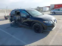 KNMAT2MV9HP544416 2017 NISSAN ROGUE