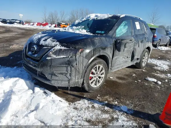 KNMAT2MV9HP545405 2017 NISSAN ROGUE - Image 2