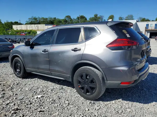 KNMAT2MV9HP556176 2017 NISSAN ROGUE - Image 2