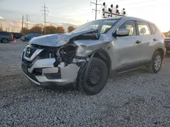 KNMAT2MV9HP558798 2017 NISSAN ROGUE