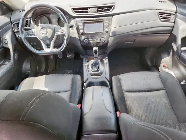KNMAT2MV9HP562530 2017 NISSAN ROGUE - Image 8