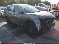KNMAT2MV9HP572149 2017 NISSAN ROGUE