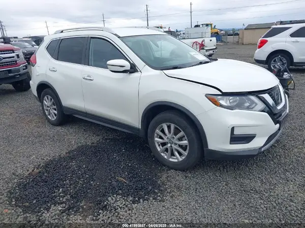 KNMAT2MV9HP578257 2017 NISSAN ROGUE - Image 1