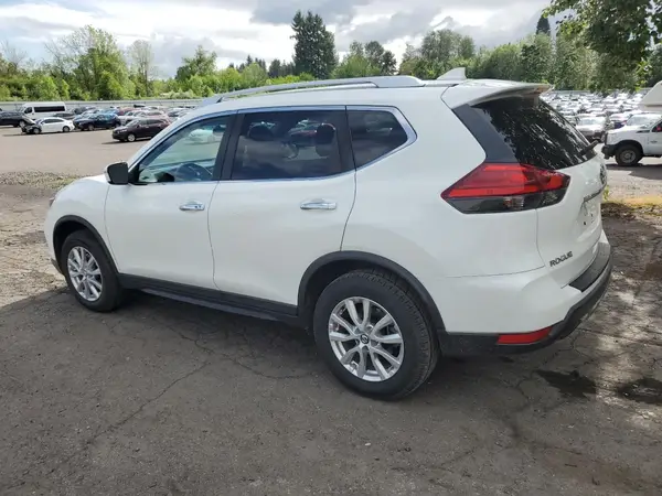 KNMAT2MV9HP584222 2017 NISSAN ROGUE - Image 2