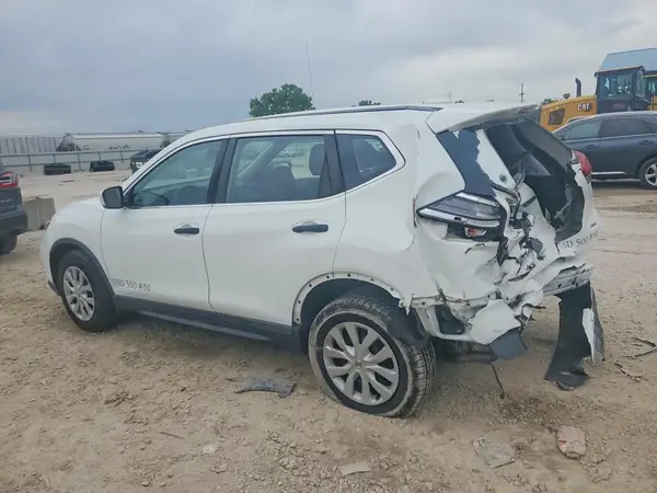 KNMAT2MV9HP586004 2017 NISSAN ROGUE - Image 2