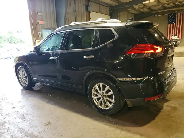 KNMAT2MV9HP596581 2017 NISSAN ROGUE - Image 2