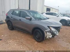 KNMAT2MV9HP610608 2017 NISSAN ROGUE