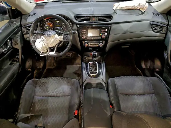 KNMAT2MV9HP619390 2017 NISSAN ROGUE - Image 8