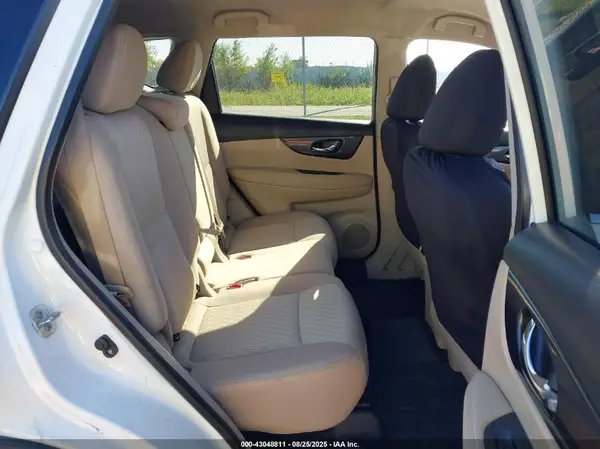 KNMAT2MV9JP501149 2018 NISSAN ROGUE - Image 8
