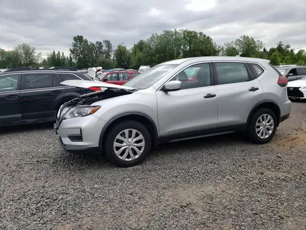 KNMAT2MV9JP501748 2018 NISSAN ROGUE - Image 1
