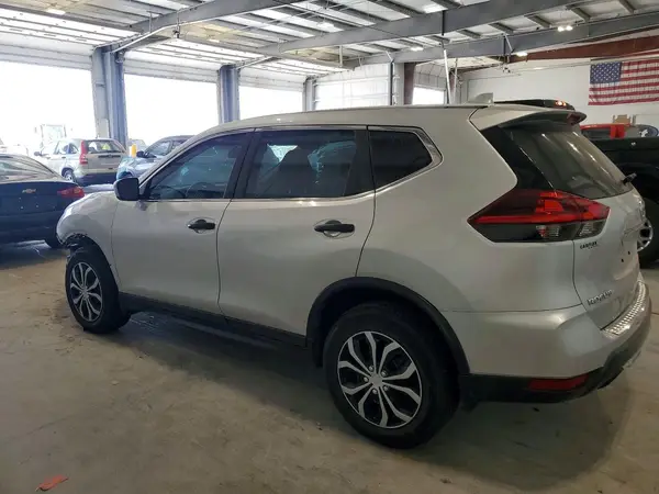 KNMAT2MV9JP505668 2018 NISSAN ROGUE - Image 2