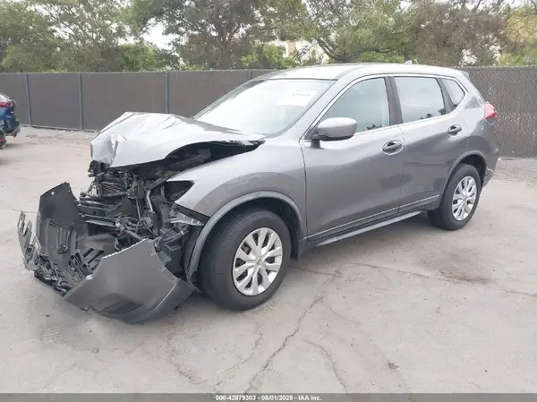 KNMAT2MV9JP507467 2018 NISSAN ROGUE - Image 2