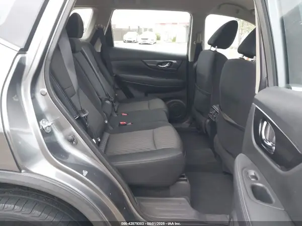 KNMAT2MV9JP507467 2018 NISSAN ROGUE - Image 8