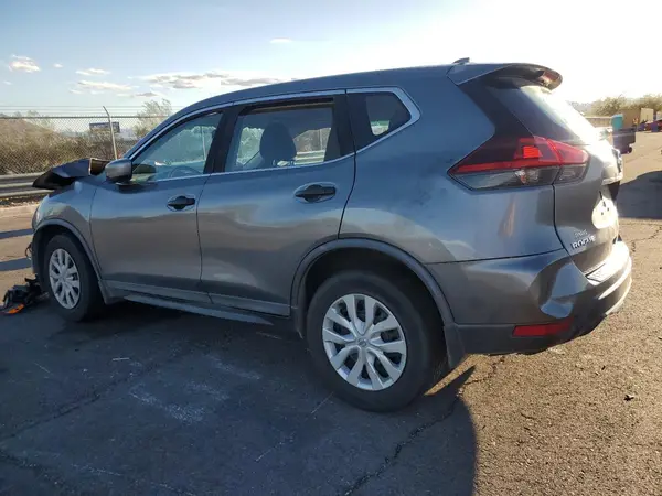KNMAT2MV9JP508702 2018 NISSAN ROGUE - Image 2