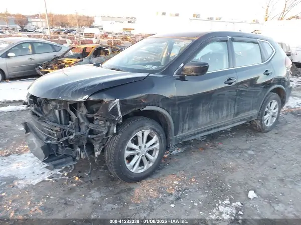 KNMAT2MV9JP511891 2018 NISSAN ROGUE - Image 2