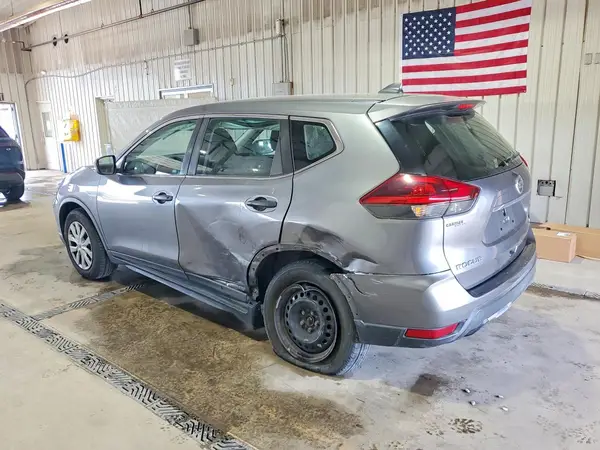 KNMAT2MV9JP513494 2018 NISSAN ROGUE - Image 2