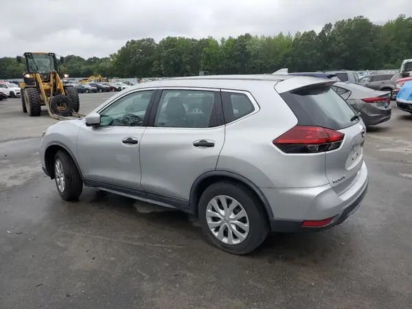 KNMAT2MV9JP515603 2018 NISSAN ROGUE - Image 2