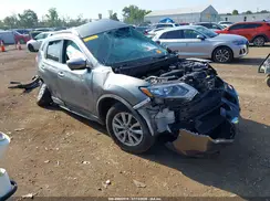 KNMAT2MV9JP518386 2018 NISSAN ROGUE