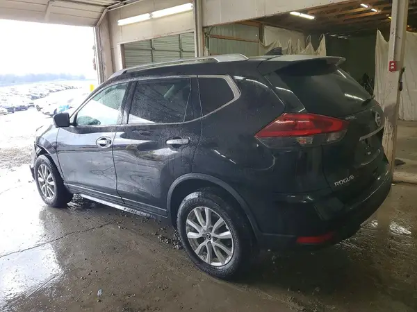 KNMAT2MV9JP518503 2018 NISSAN ROGUE - Image 2