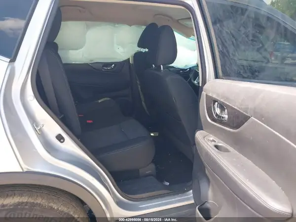 KNMAT2MV9JP522793 2018 NISSAN ROGUE - Image 8