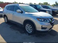 KNMAT2MV9JP529257 2018 NISSAN ROGUE